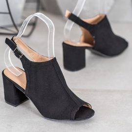 SHELOVET Sandalias Cerradas Clásicas negro 1