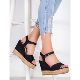 Clowse Sandalias negras en una cuña alta negro 4