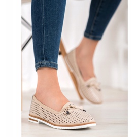 SHELOVET Zapatos de cuero con patrón calado marrón 3