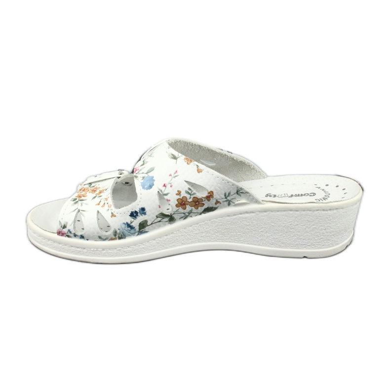 Zapatilla cuña mujer Comfooty Mia Flowers blanco multicolor 1 Zapatilla cuña mujer Comfooty Mia Flowers blanco multicolor 1