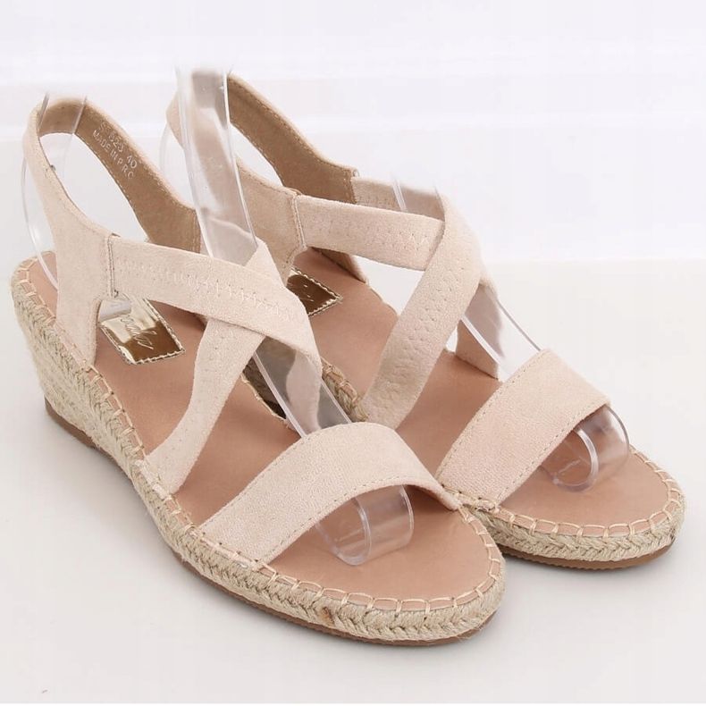 Sandalias beige en alpargatas de cuña S-823 Beige 1 Sandalias beige en alpargatas de cuña S-823 Beige 1