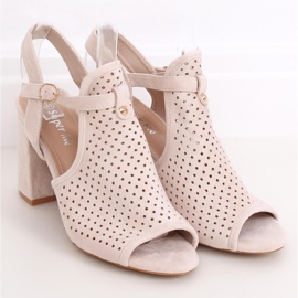 Sandalias de tacón beige calado LL79 Beige 1 Sandalias de tacón beige calado LL79 Beige 1