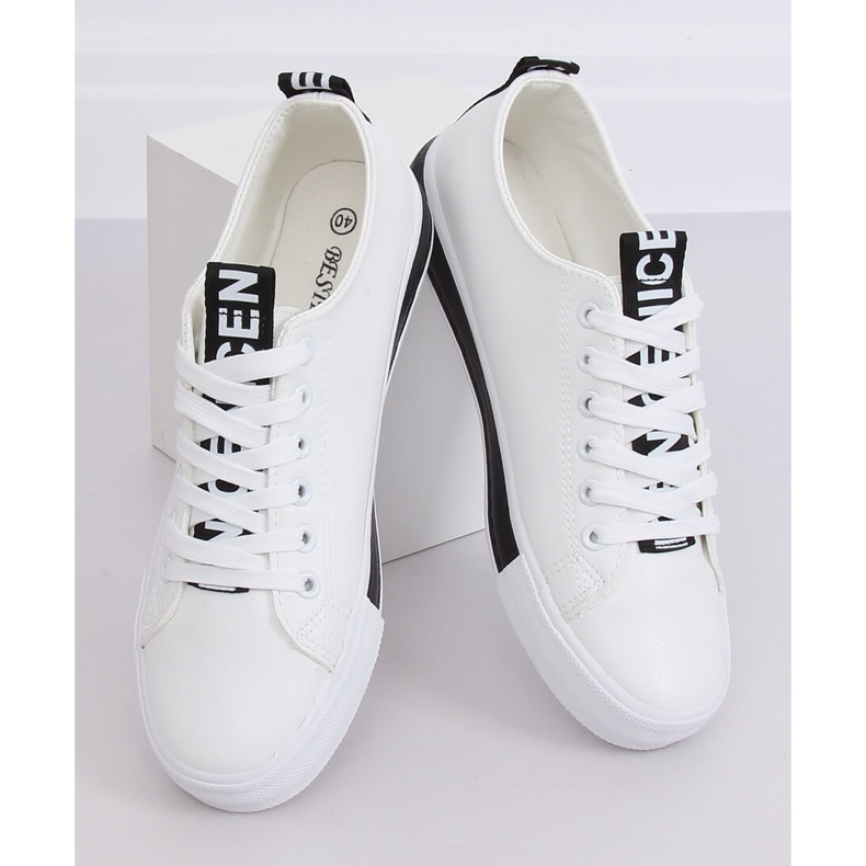 Zapatillas de mujer blancas CC-17 Black blanco negro 2