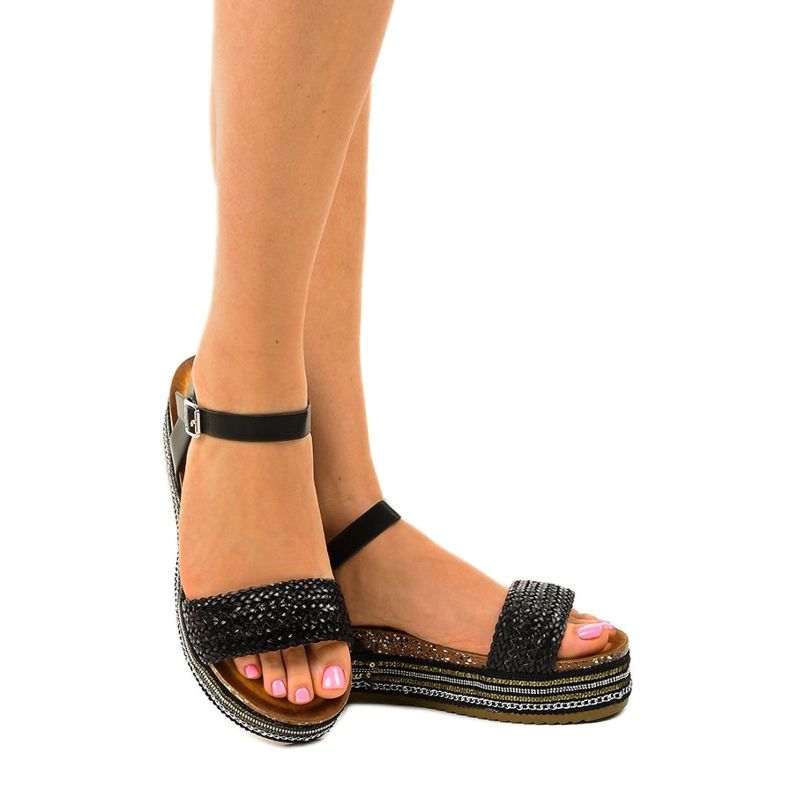 Sandalias negras en la plataforma 499-38 blanco negro 1