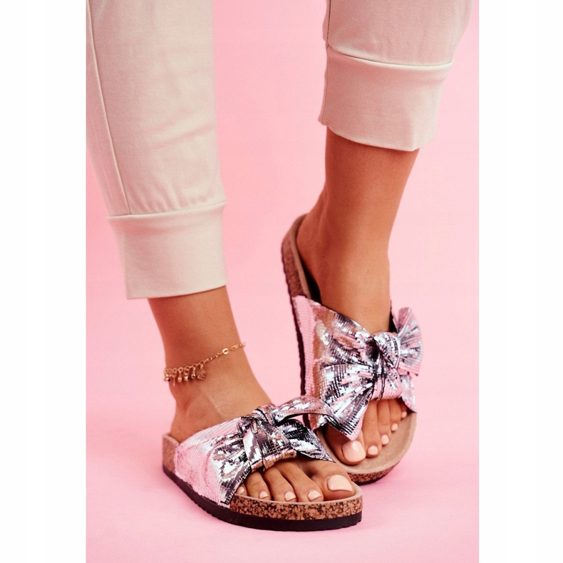 EVE Pantuflas de mujer con un gran lazo de plata Lovely Time gris 1