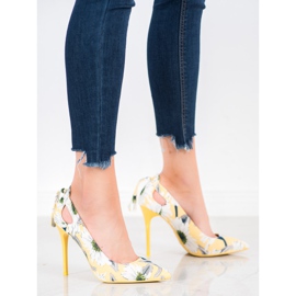 Seastar Alfileres con estilo en flores multicolor amarillo 1