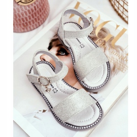 Apawwa Sandalias Infantiles con Velcro Brocado Plateado Verden gris 3