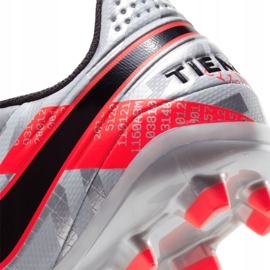 Zapatos de fútbol Nike Legend 8 Academy Mg Jr AT5732-906 multicolor plata 7
