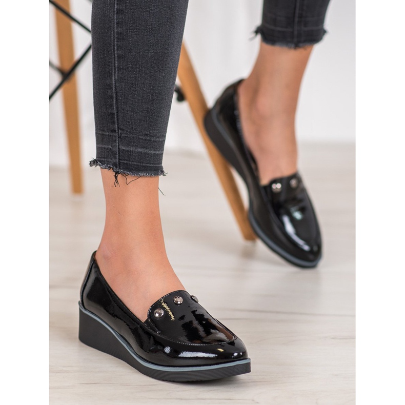 Vinceza Salón lacado con cuña negro 1