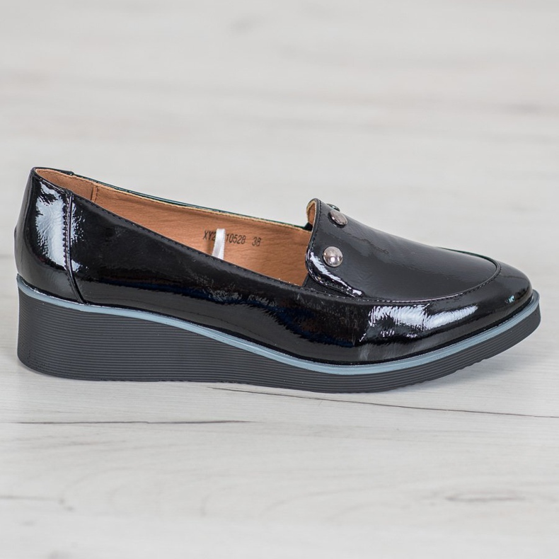 Vinceza Salón lacado con cuña negro 2