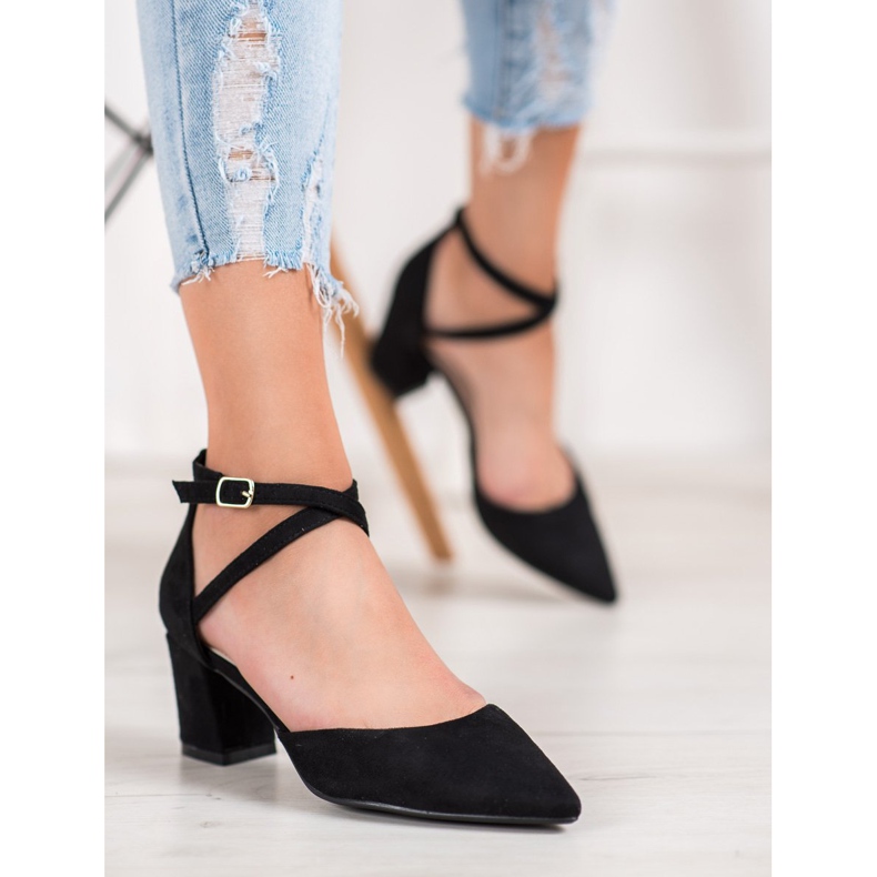 Evento Bombas de gamuza negro 1