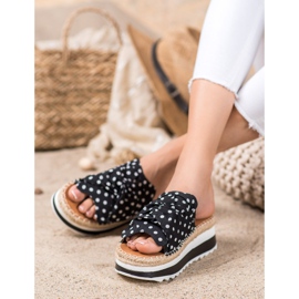 SHELOVET Zapatillas en una plataforma alta negro 2