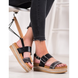 SHELOVET Sandalias en la plataforma con estampado de serpiente negro 3