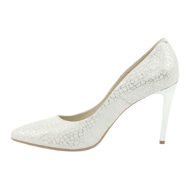 Bombas en el espinto C-456/67 White con patrones metálicos blanco 1