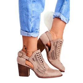 Bellucci Botas de Mujer con Recorte Primavera Beige Velluci 2 Bellucci Botas de Mujer con Recorte Primavera Beige Velluci 2