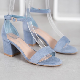 Nio Nio Sandalias cómodas en una barra azul 4