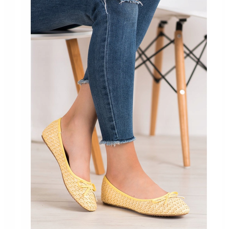 Small Swan Bailarinas trenzadas amarillo 1