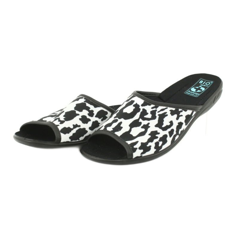 Pantuflas de mujer Adanex 24957 leopardo blanco negro 2 Pantuflas de mujer Adanex 24957 leopardo blanco negro 2
