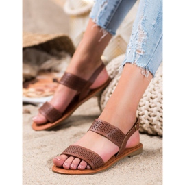 Mannika Sandalias caladas marrón 1 Mannika Sandalias caladas marrón 1