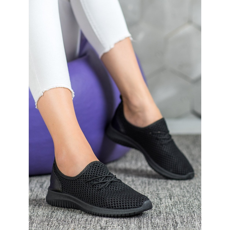 SHELOVET Zapatillas con cordones calados negro 1