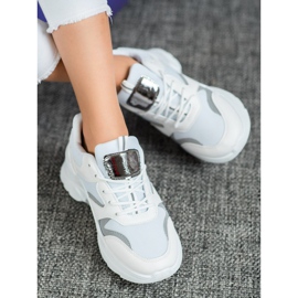 SHELOVET Zapatillas con estilo blanco gris 1 SHELOVET Zapatillas con estilo blanco gris 1