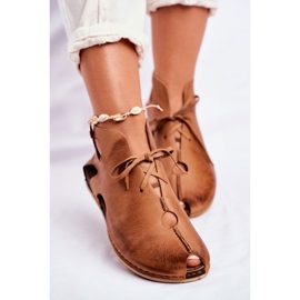 Zapatos brogue para mujer Maciejka Rude 03426-19 marrón 4