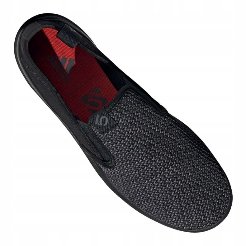 Zapatillas Adidas Sleuth Slip-On M EE8941 negro gris 1 Zapatillas Adidas Sleuth Slip-On M EE8941 negro gris 1