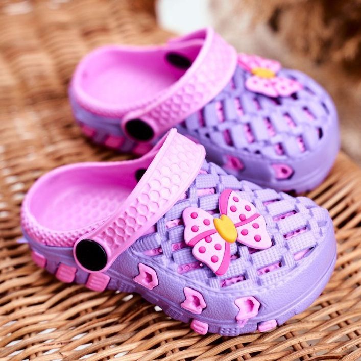 NEWS Pantuflas Infantiles Foam Crocs Violet Bow Susan púrpura 1