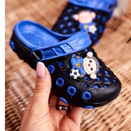 Zapatillas Niños Foam Crocs Black Monkey Footballer negro azul 4