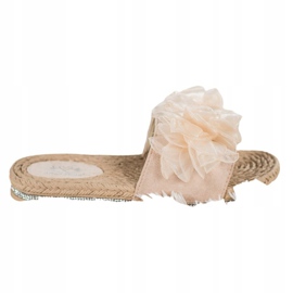 Small Swan Zapatillas con adorno beige 5