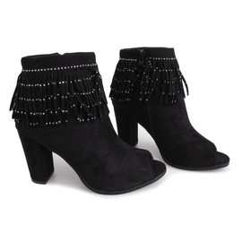 Botas abiertas en un poste F832 Negro 2