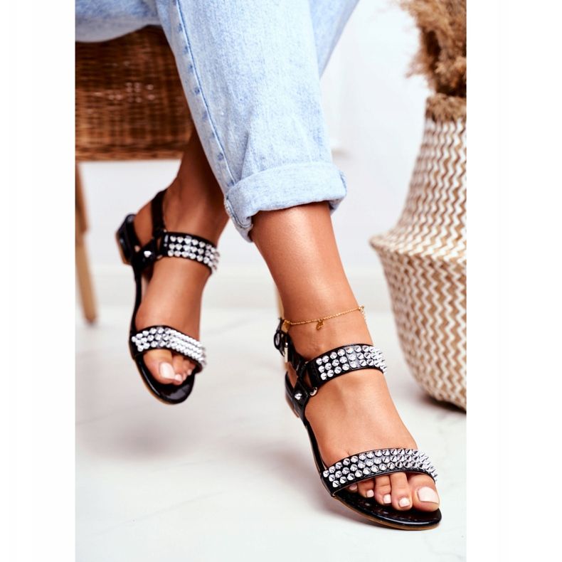 Sandalias planas de mujer negras Lu Boo con tachuelas Aldona negro 2