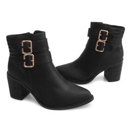 Boots On A Post F026 Negro 2