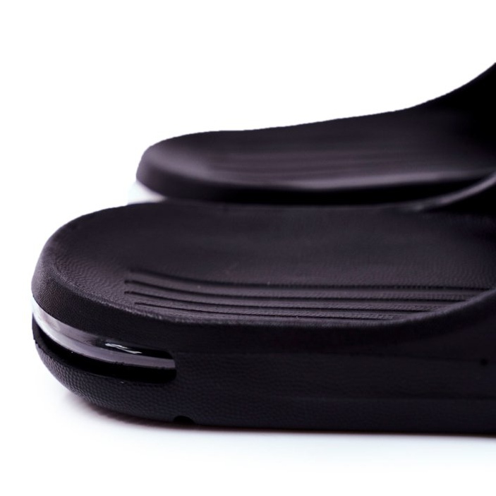 Pantuflas de Hombre Big Star Air Black GG174917 negro 2