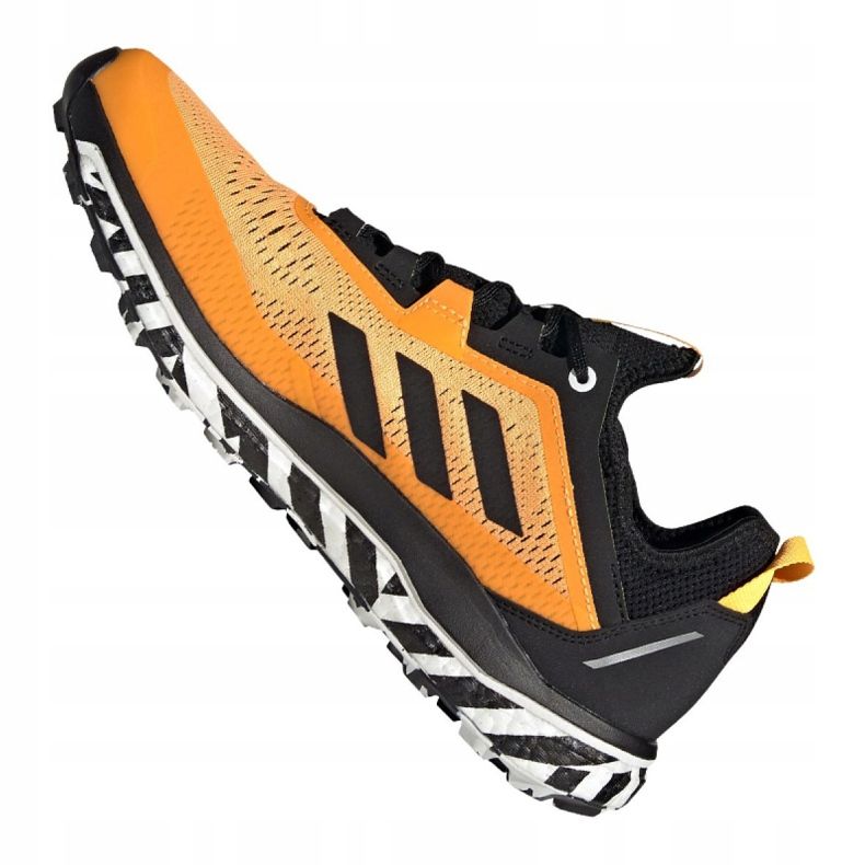 Zapatillas Adidas Terrex Agravic Flow M FV2412 negro amarillo 1