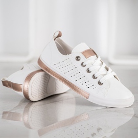 Bella Paris Zapatillas con patrón calado blanco 3