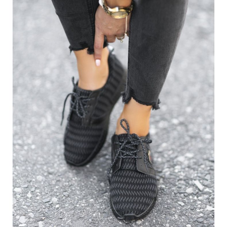 Zapatos deportivos ligeros negros PH-16 1