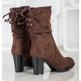 J. Star Botas altas de color marrón oscuro 3