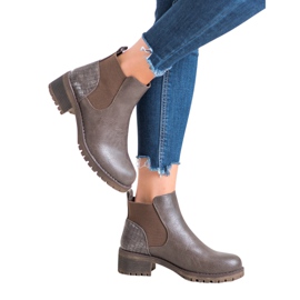 J. Star Botas sin cordones en un poste marrón 7