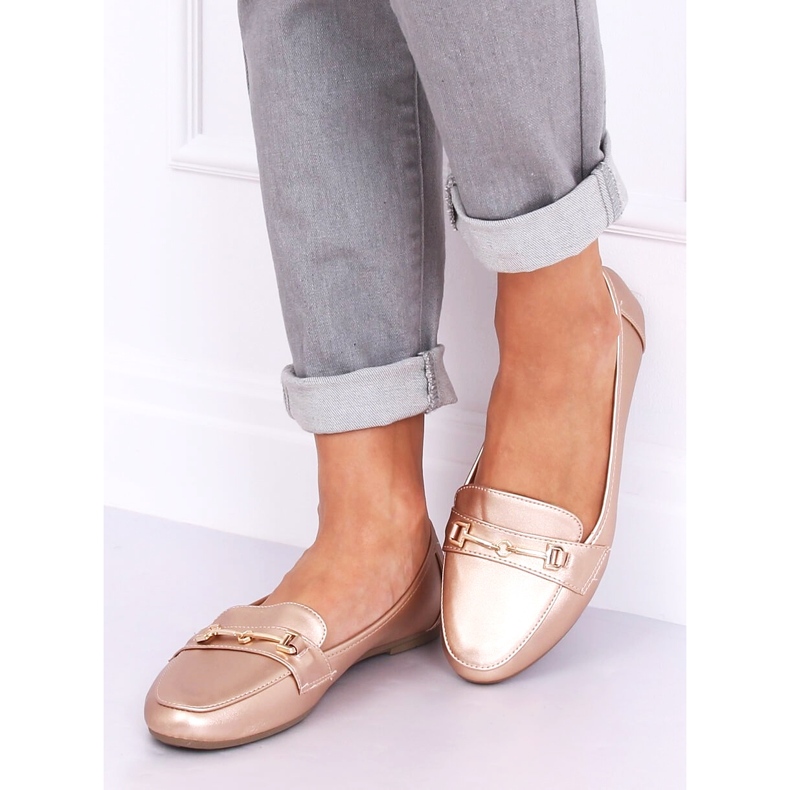 9F176 Mocasines metalizados color champán rosa 2