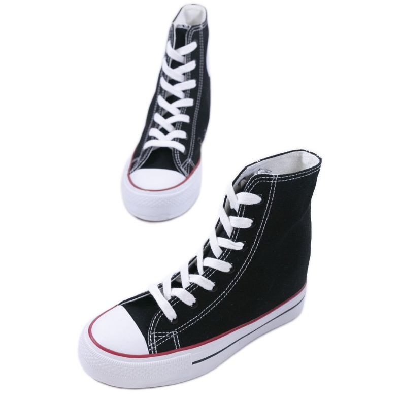 Deportivas negras con cuñas con cordones B706-1 negro 1