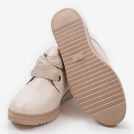 Deportivas beige en la cuña H-18 marrón 1 Deportivas beige en la cuña H-18 marrón 1