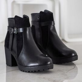 J. Star Botas cómodas en la plataforma negro 4
