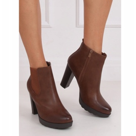 Botas de tacón marrón F-21 Camel 3