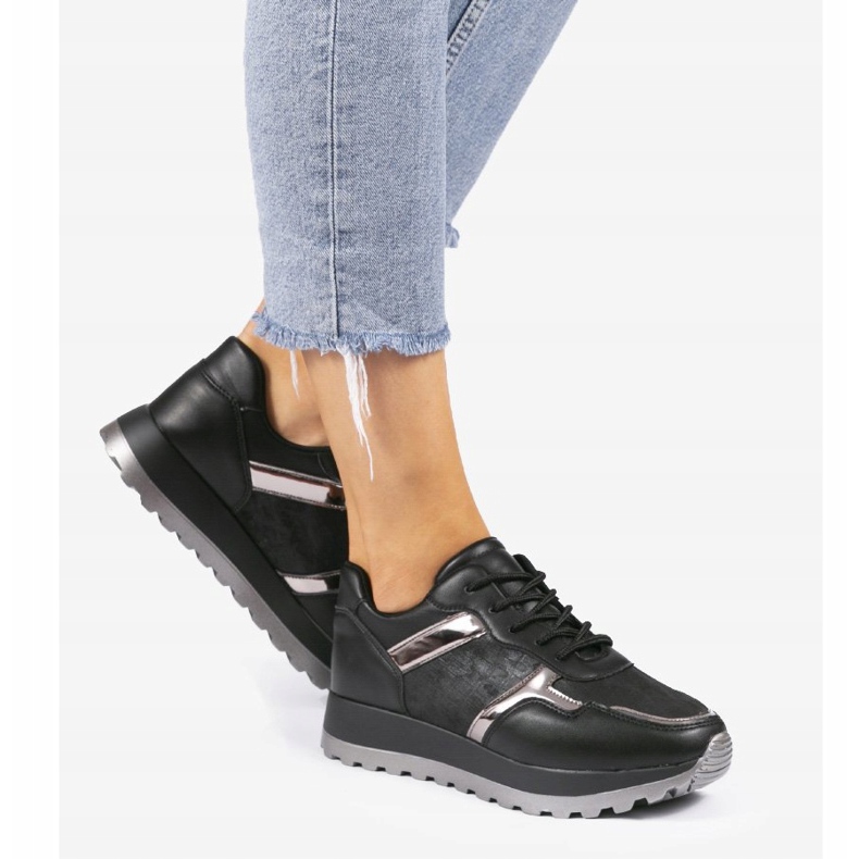 Deportivas negras en ecopiel 2019-447 negro 1 Deportivas negras en ecopiel 2019-447 negro 1