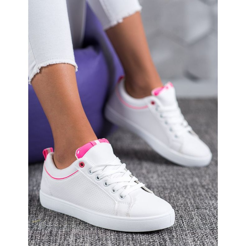 SHELOVET Zapatillas elegantes con cuero ecológico blanco rosado 1