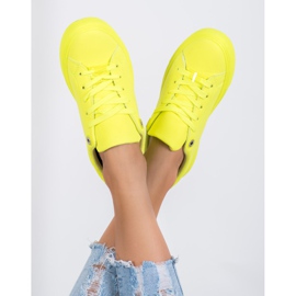 SHELOVET Zapatillas Con Piel Ecológica amarillo 2