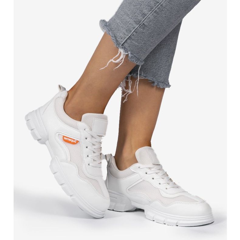 Calzado deportivo blanco de moda C051 2