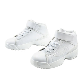 Deportivas blancas en ecopiel B-05 blanco 2 Deportivas blancas en ecopiel B-05 blanco 2