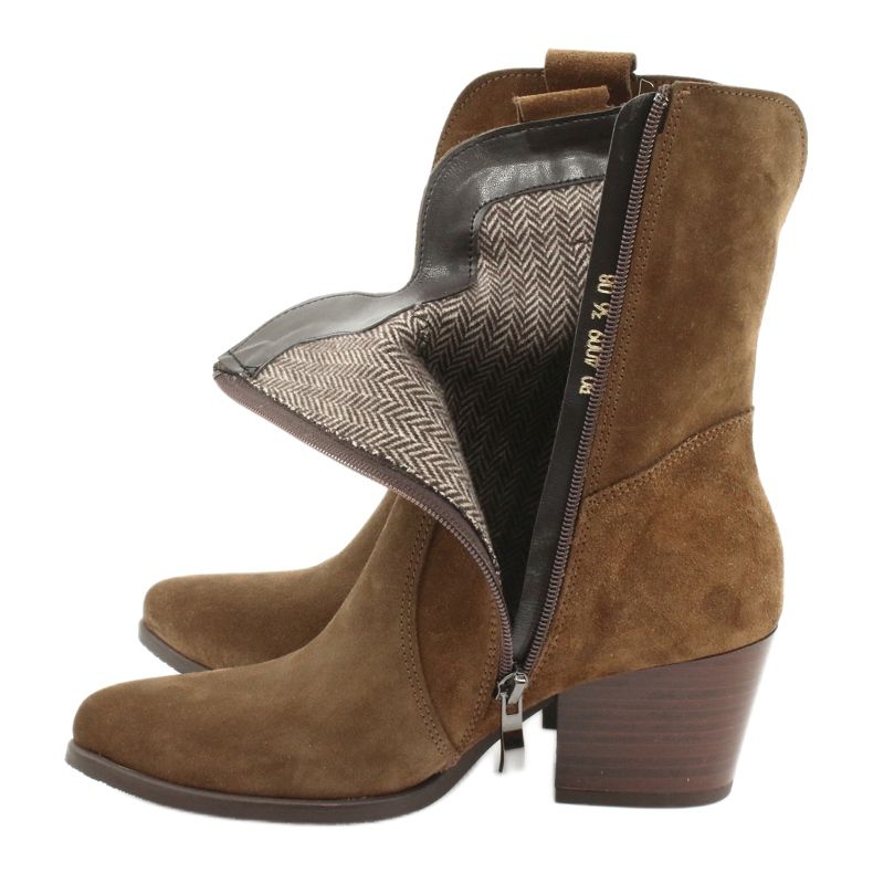 Bota cowboy Gamis 4009 de piel de ante marrón 4